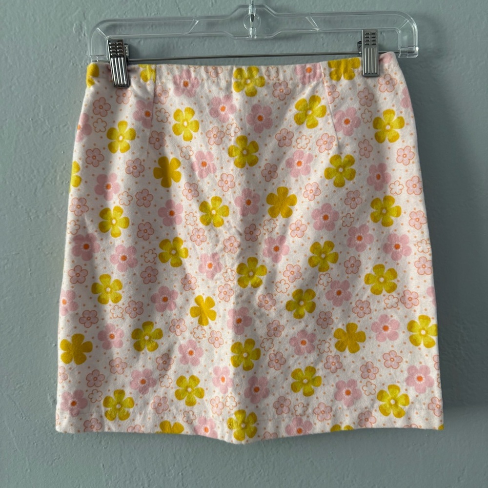 Women’s Retro Floral Pink and Yellow Mini Skirt Size 2-4